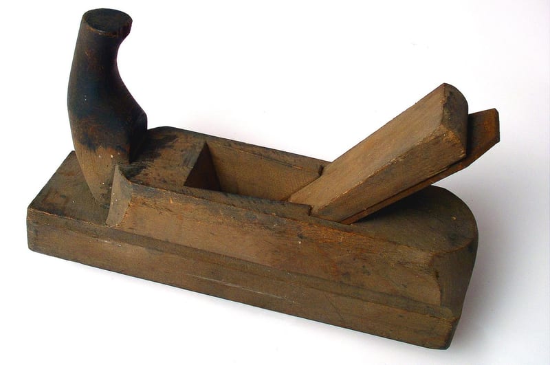 Comment raboter une porte : guide étape par étape